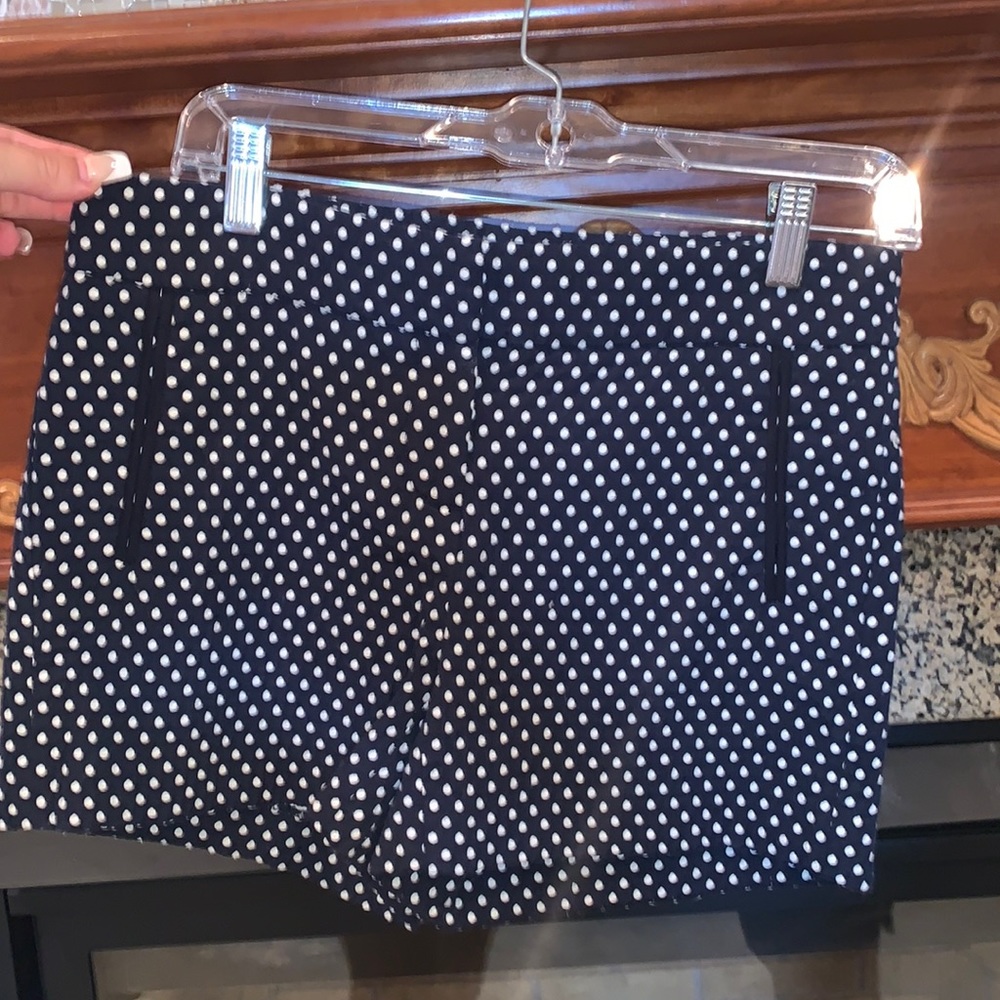 Cynthia Rawley Women’s Shorts , Size 4. Blue and White